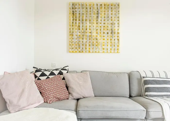 Trendy As Base To Discover