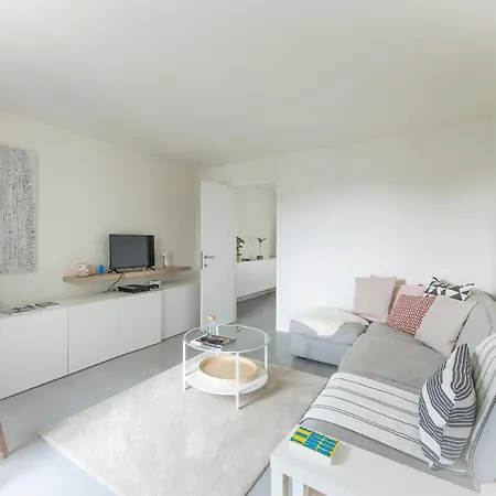 شقة Trendy As Base To Discover *