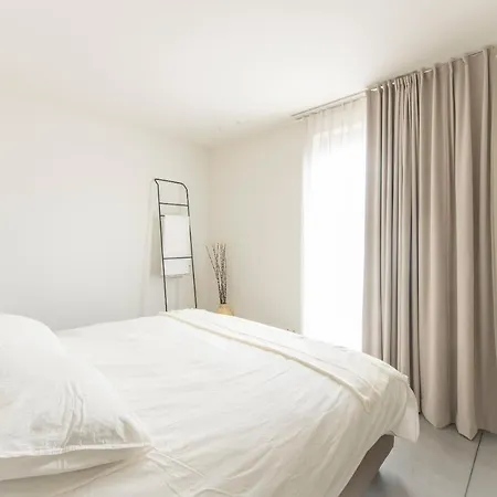 Trendy As Base To Discover * خنت